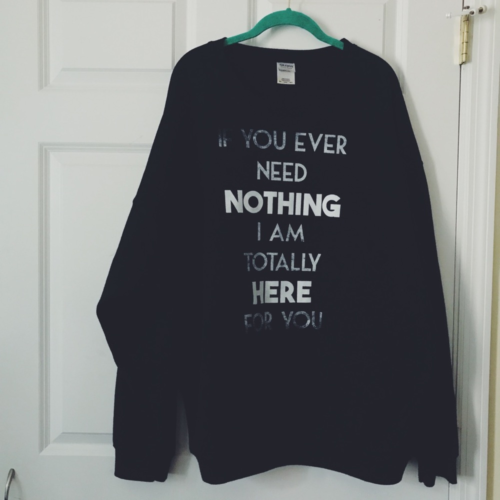 Gildan Graphic Sweater